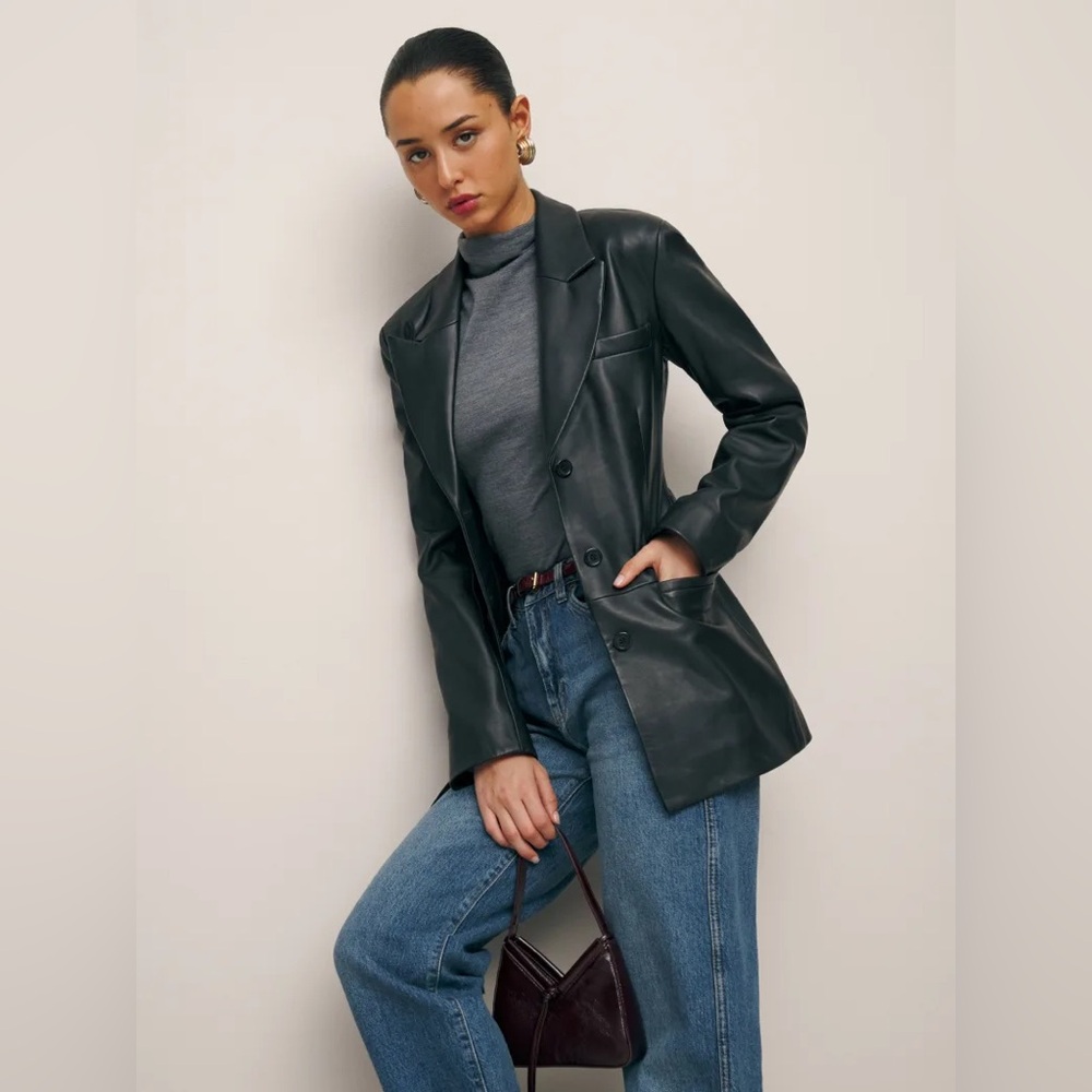NWT Reformation X Veda Hal Fitted Leather Jacket in Black size S